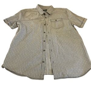 PrAna Men's Short-Sleeve Button-Down Shirt in Gray Pinstripe/ organic cotton XL